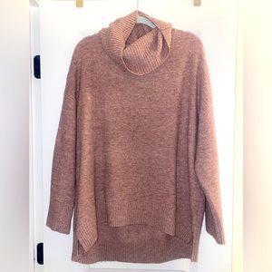 Old Navy Sweater